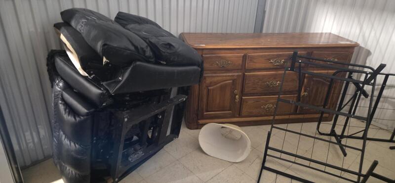 3311 - StorageMart 132 Ave NW & Fort Road  auction IB-3501 10