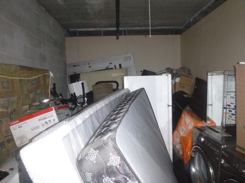 Public Storage P0021 -rue d`Edmonton Gatineau  auction IB-6706 30