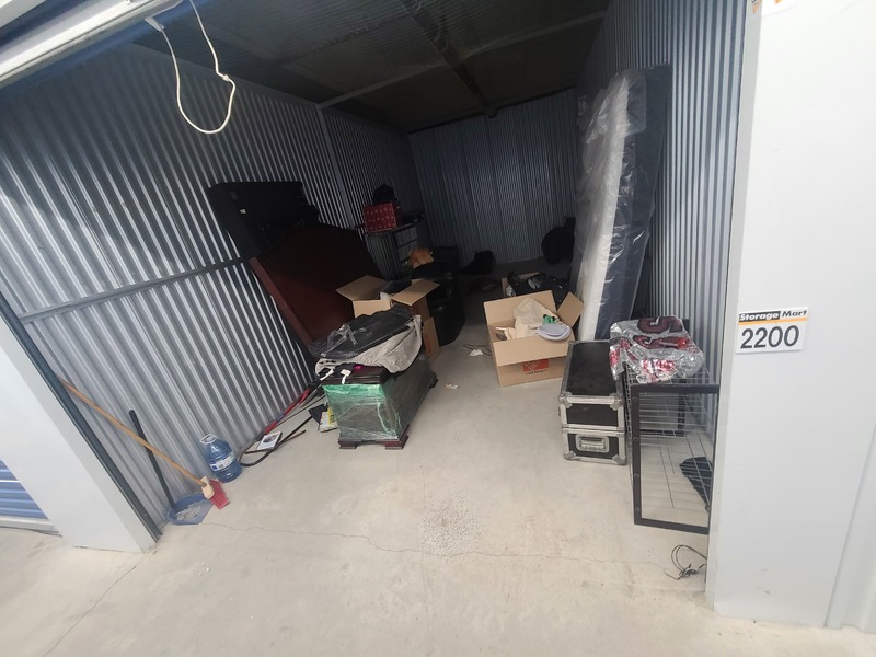 3013 - StorageMart Todd Baylis Blvd Toronto  auction IB-5045