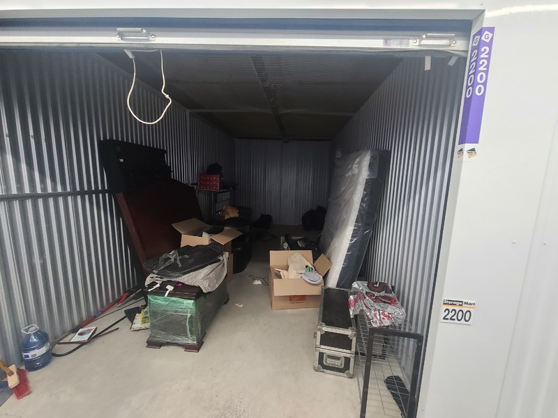3013 - StorageMart Todd Baylis Blvd Toronto  auction IB-5045 10