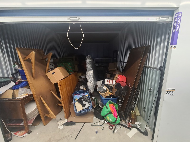 3013 - StorageMart Todd Baylis Blvd Toronto  auction IB-7449 10