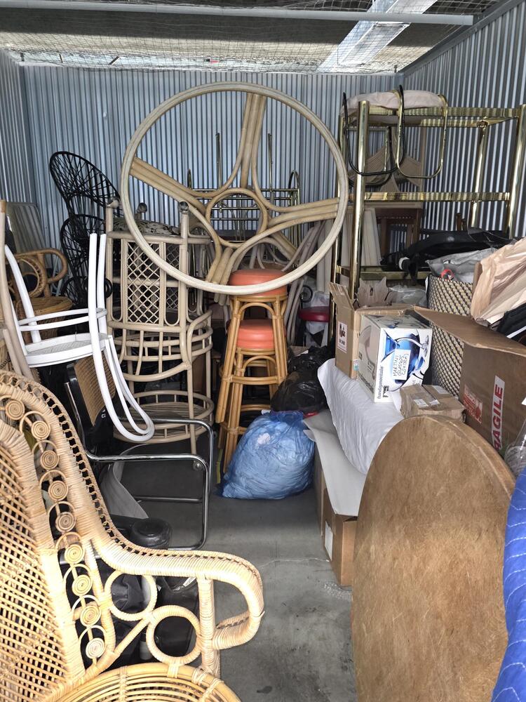 3401 - StorageMart SE Marine Dr & Knight St  auction IB-1804 70