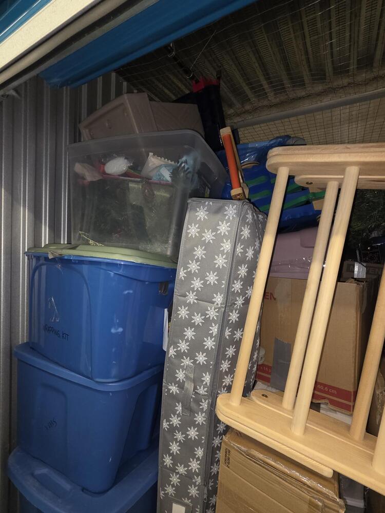 3401 - StorageMart SE Marine Dr & Knight St  auction IB-9638 40