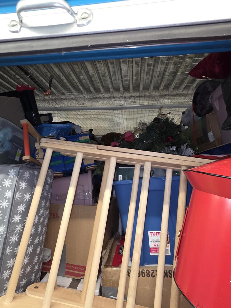 3401 - StorageMart SE Marine Dr & Knight St  auction IB-9638 30