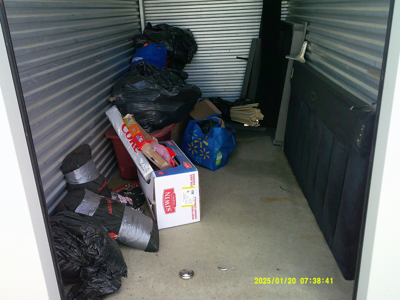 3204 - StorageMart Circle Dr and 11th St W   auction IB-7259 10