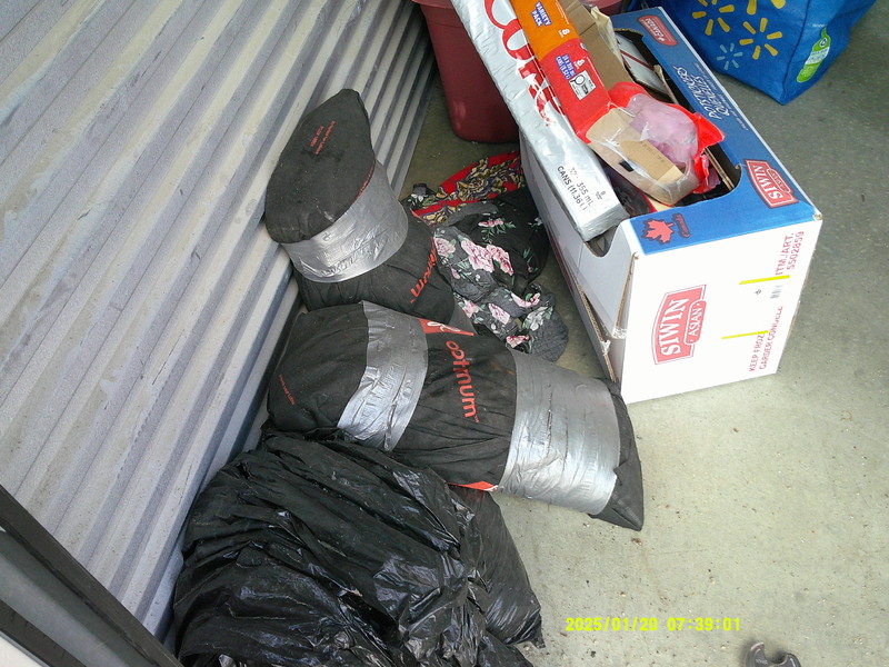 3204 - StorageMart Circle Dr and 11th St W   auction IB-7259 30