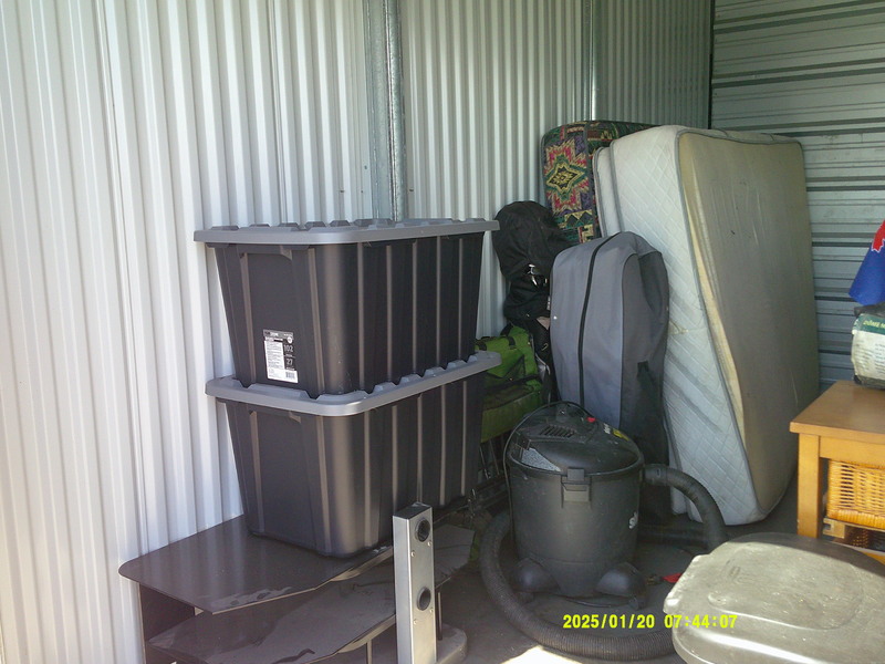 3204 - StorageMart Circle Dr and 11th St W   auction IB-4089 10