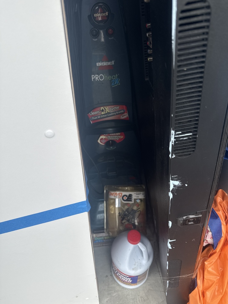 Air Base Mini Storage - Dover  auction IB-9031 20