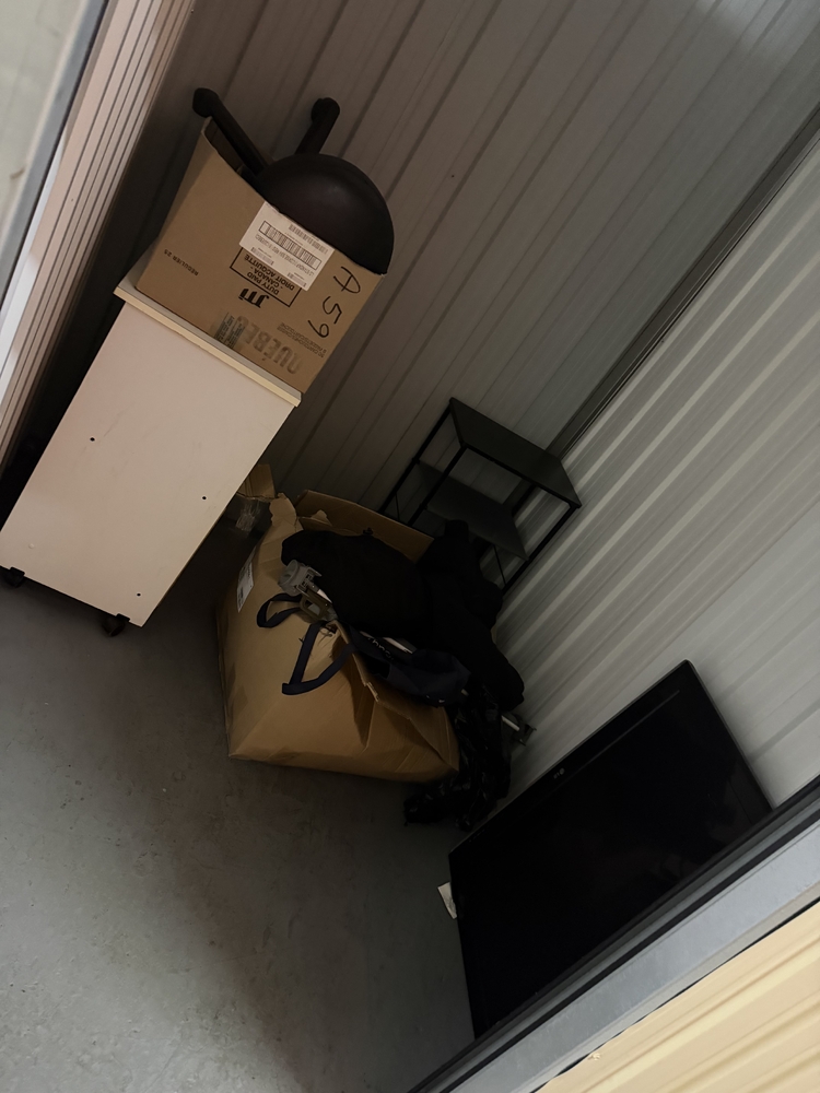 Montreal Mini-Storage - Canal  auction IB-5981