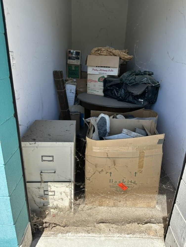 Nanaimo Mini Storage  auction IB-2594 40