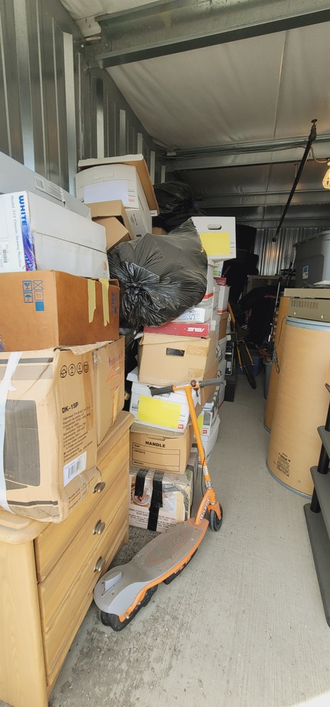 3304 - StorageMart 40th Street  auction IB-1852 30
