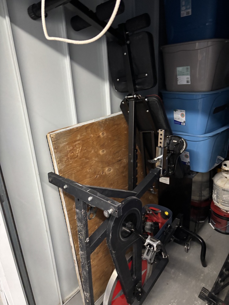 2750 - StorageMart Morrow Rd. Barrie  auction IB-1533 40