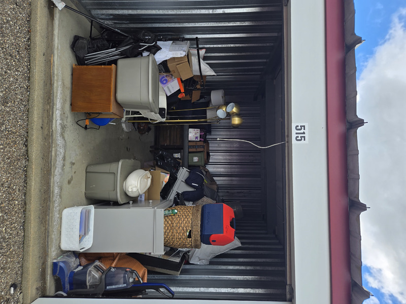 1-800-Self-Storage.com of Grand Blanc  auction IB-8519 30