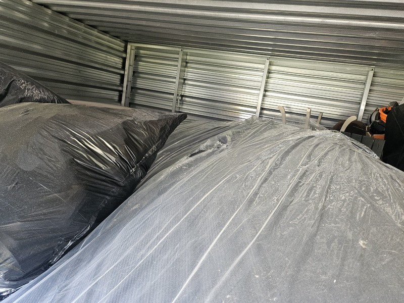 3035 - StorageMart Belleville  auction IB-9573 100