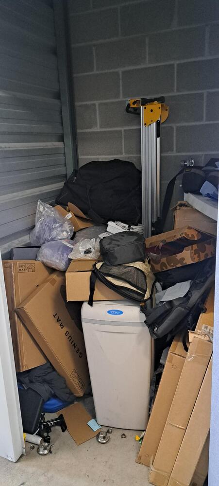 3008 - StorageMart Kipling  auction IB-5730