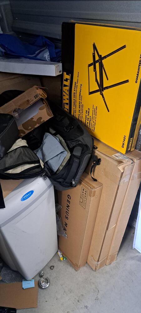 3008 - StorageMart Kipling  auction IB-5730 20