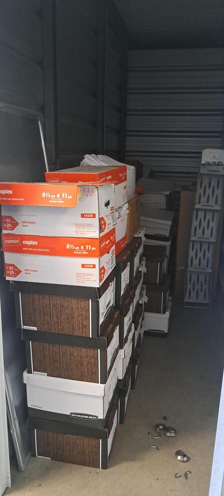 3008 - StorageMart Kipling  auction IB-1747