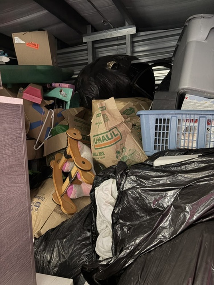 3001 - StorageMart Commissioners Rd W  auction IB-6552