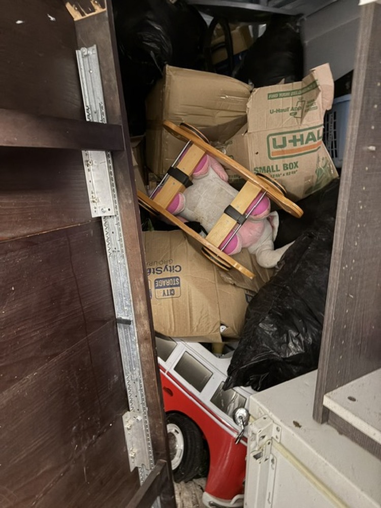 3001 - StorageMart Commissioners Rd W  auction IB-6552 40