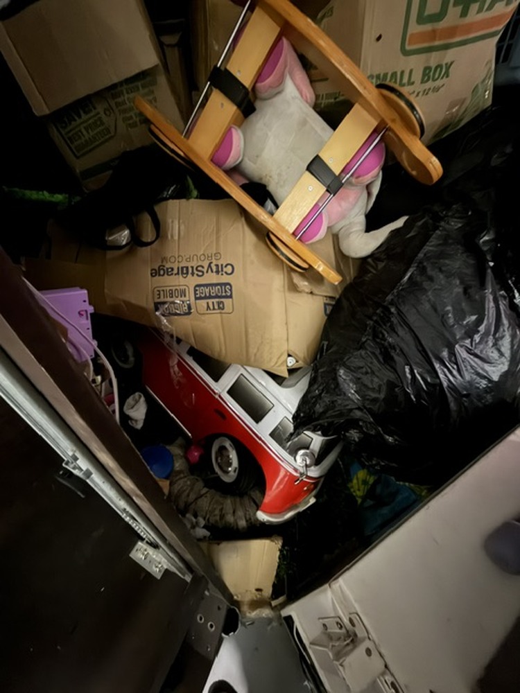 3001 - StorageMart Commissioners Rd W  auction IB-6552 90