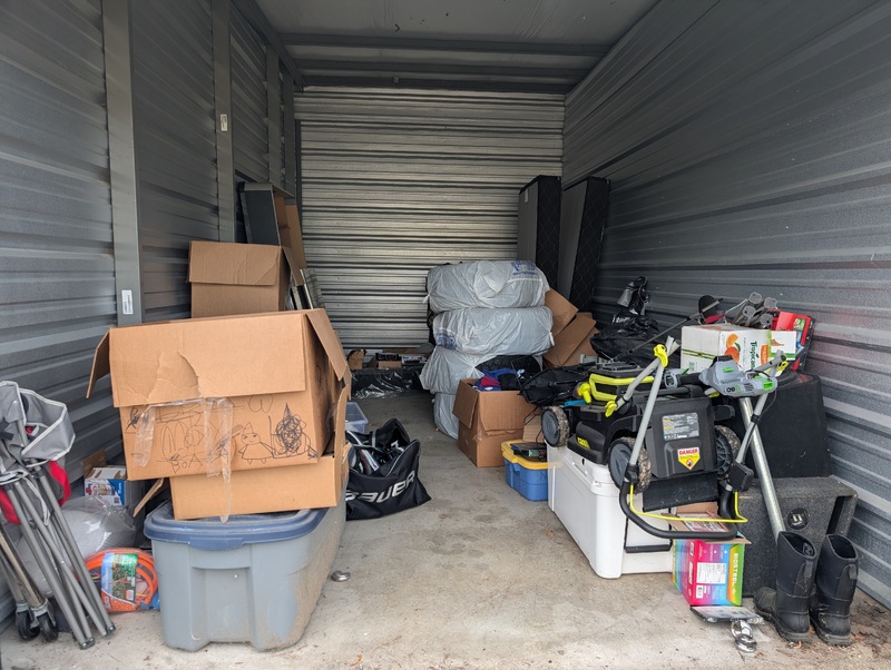 3002 -StorageMart  Wonderland Rd S  auction IB-5417 50