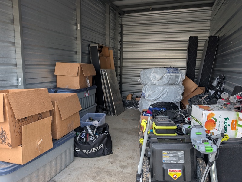 3002 -StorageMart  Wonderland Rd S  auction IB-5417 60