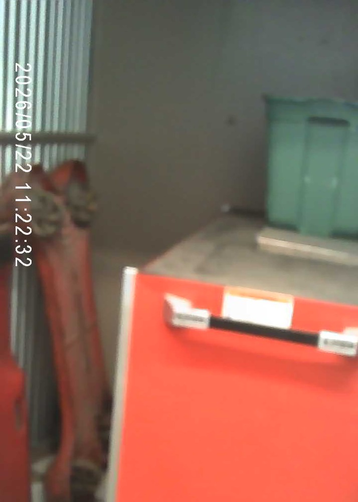 3002 -StorageMart  Wonderland Rd S  auction IB-2192 20