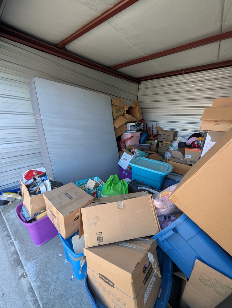 2570 - StorageMart  Westside Dr W  auction IB-8290 50