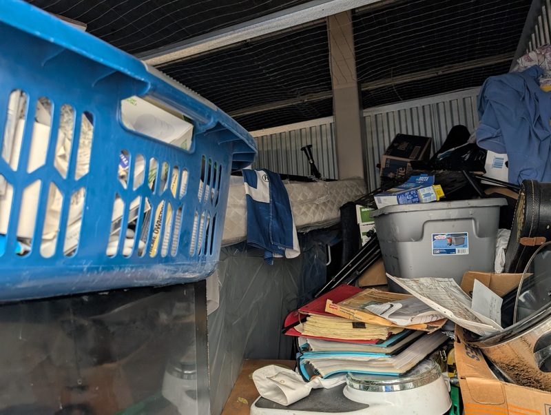 3002 -StorageMart  Wonderland Rd S  auction IB-8276 20