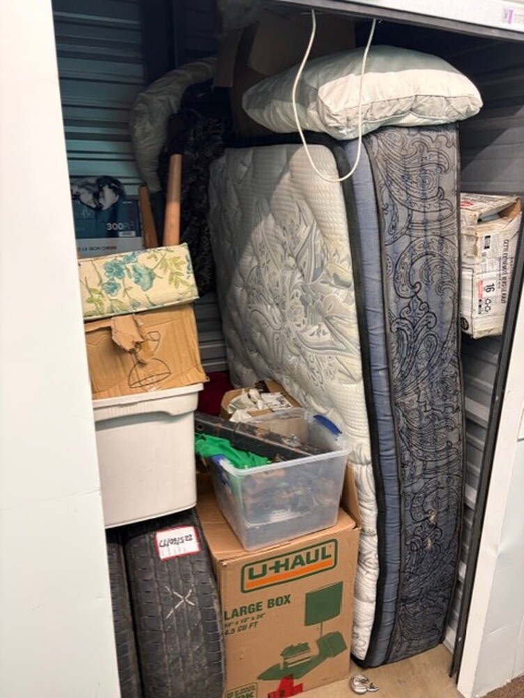 3308 - StorageMart Blackfoot and 42nd  auction IB-6585 30