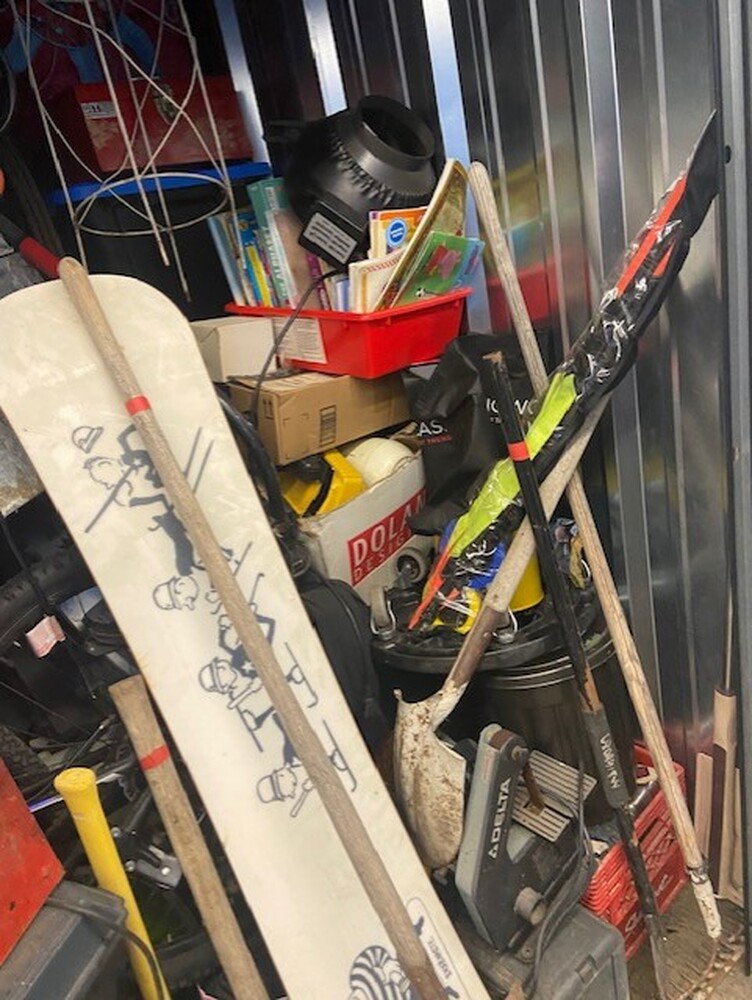 3006 - StorageMart Lauzon Rd. Windsor  auction IB-2904 80