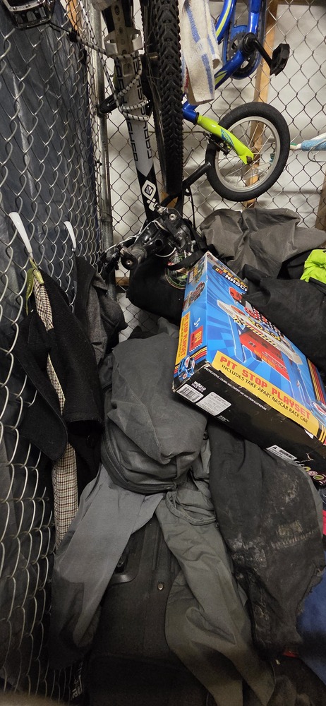 3311 - StorageMart 132 Ave NW & Fort Road  auction IB-7024 60