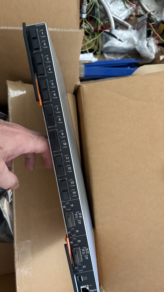 Secure-Rite Mobile Storage - Surrey Yard  auction IB-8394 70
