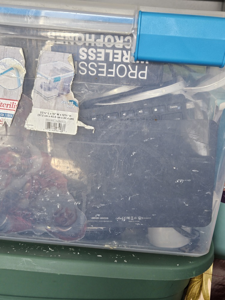 2772 - StorageMart Wharncliffe Rd S  auction IB-3819