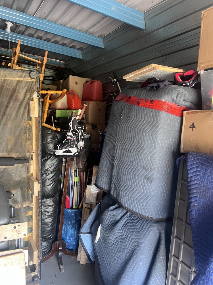 3106 - StorageMart St-Hubert  auction IB-1123 30