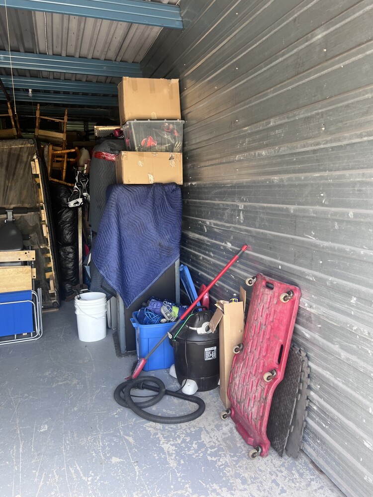 3106 - StorageMart St-Hubert  auction IB-1123 20
