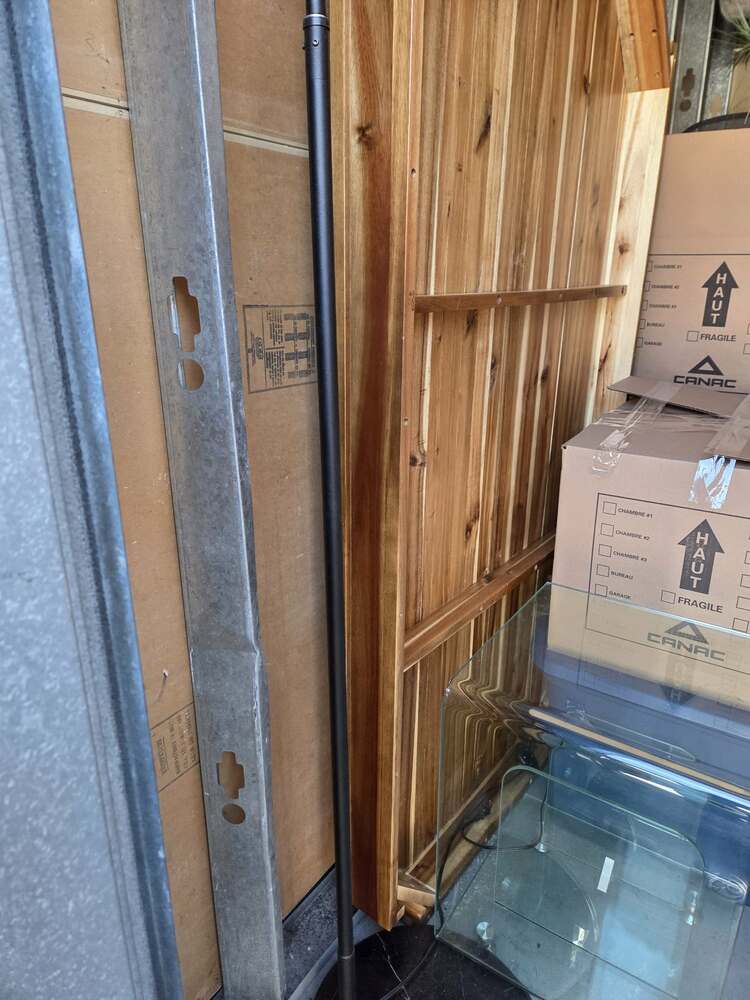 3104 - StorageMart Beauport  auction IB-1494