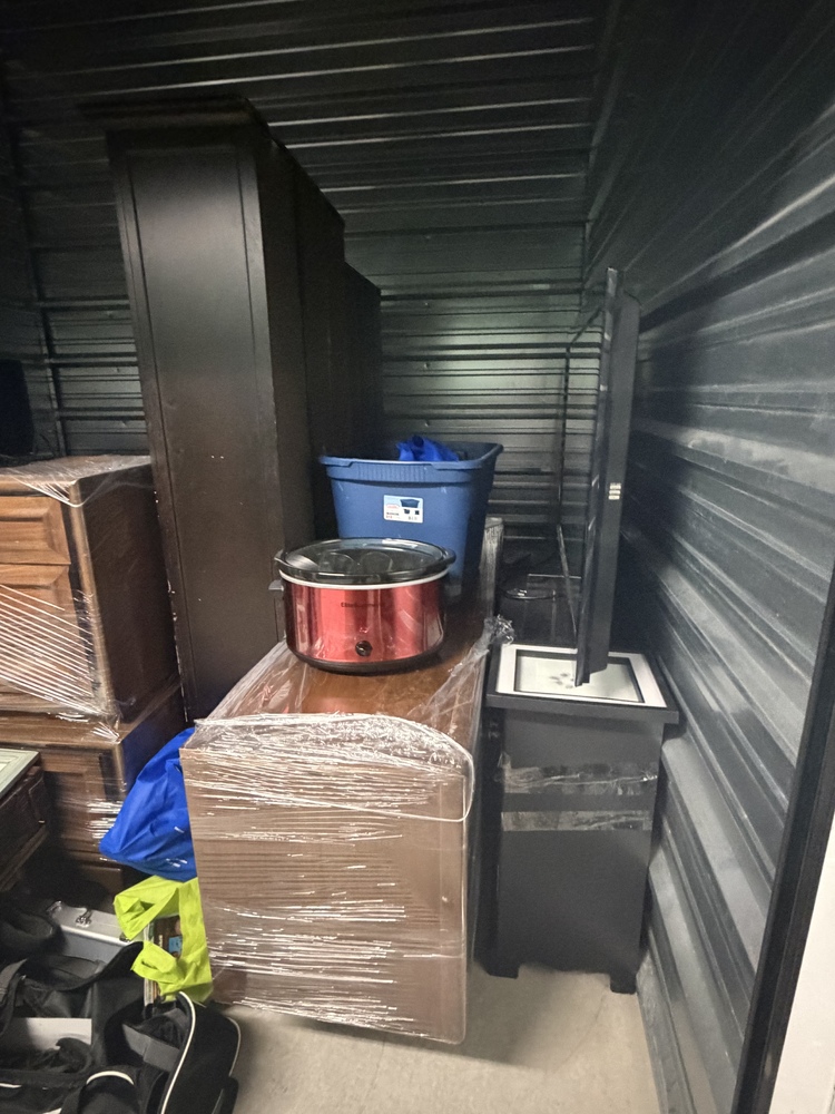 3004 - StorageMart St Thomas  auction IB-5215 30