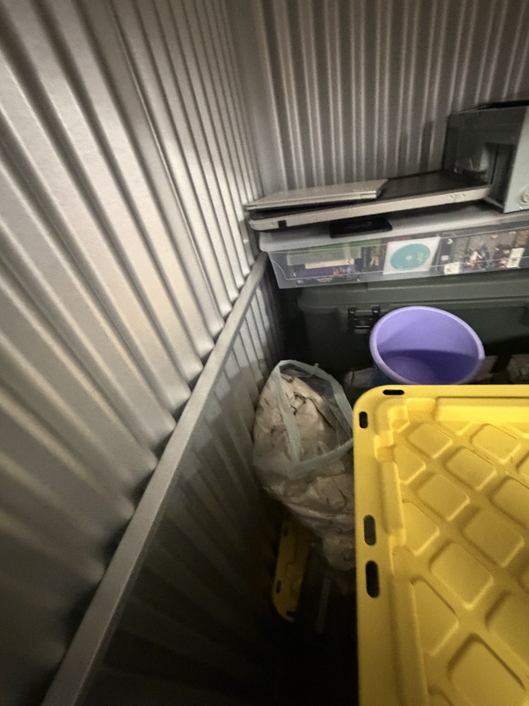 3004 - StorageMart St Thomas  auction IB-6803 30