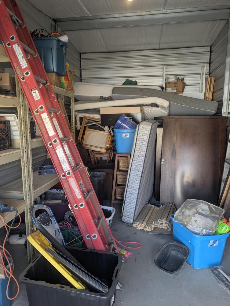 2552 - StorageMart Winterburn RD and 115 Ave  auction IB-6357 30
