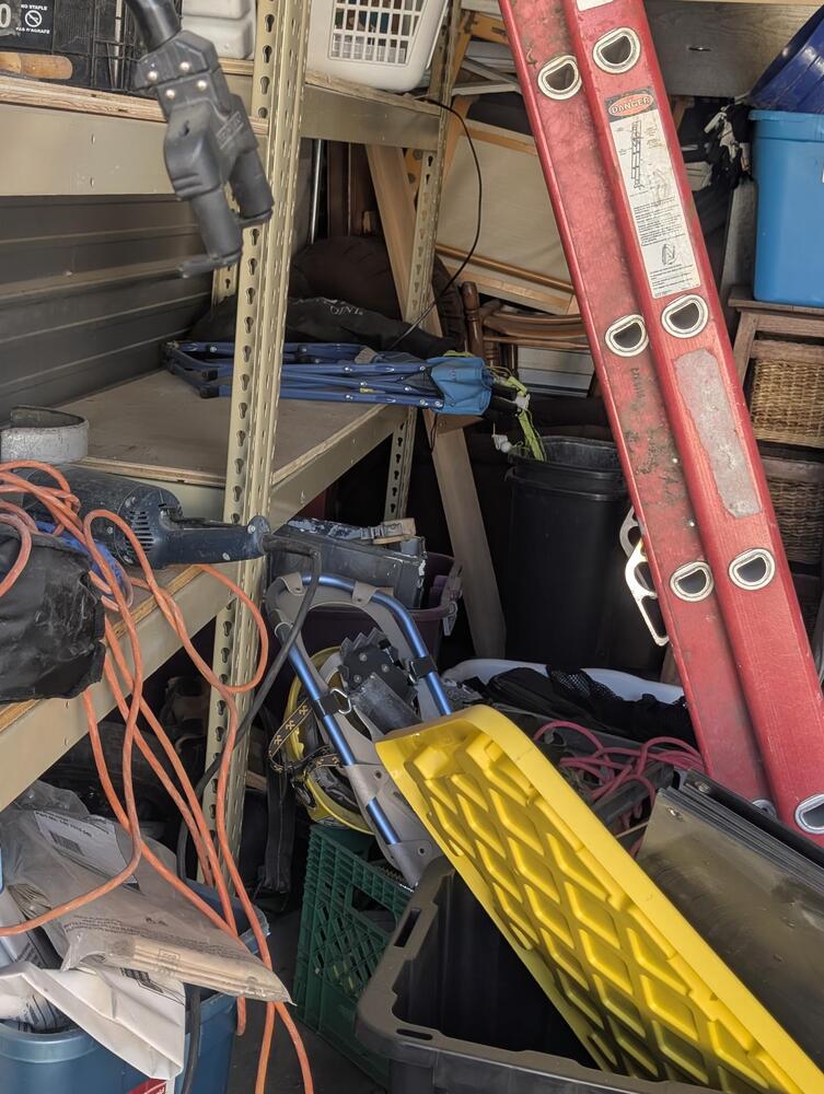 2552 - StorageMart Winterburn RD and 115 Ave  auction IB-6357 20