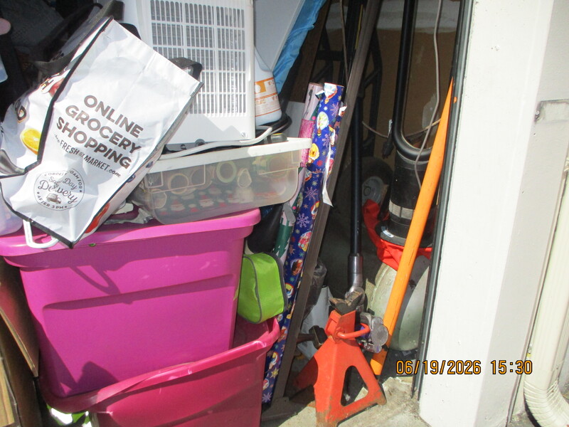 Public Storage P0023 - Main St  auction IB-6849 90