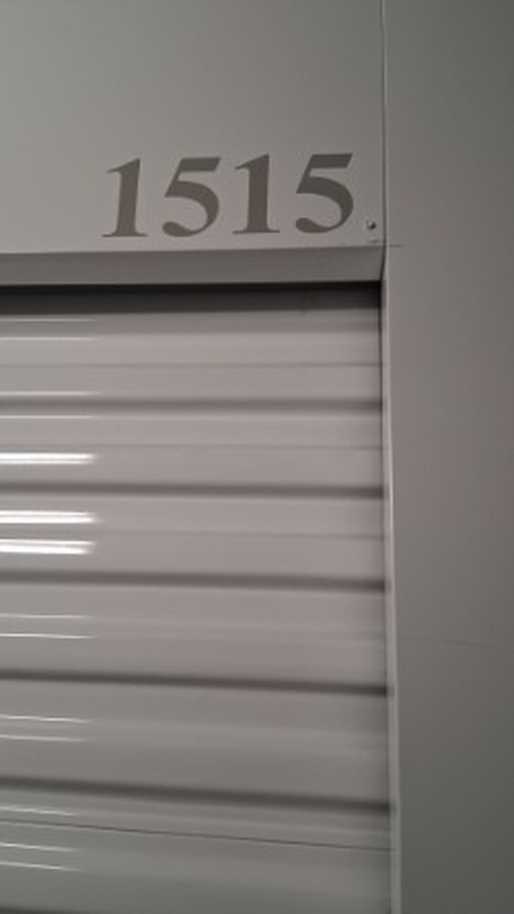 1-800-Self-Storage.com on Greenfield Rd, Oak Park  auction IB-1338