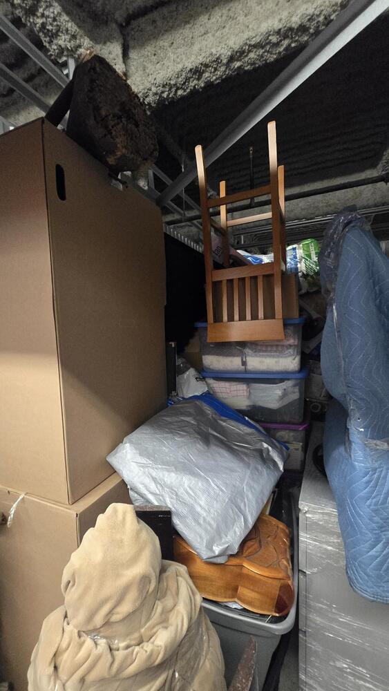 3019 - StorageMart 345 Danforth Road  auction IB-5685 10