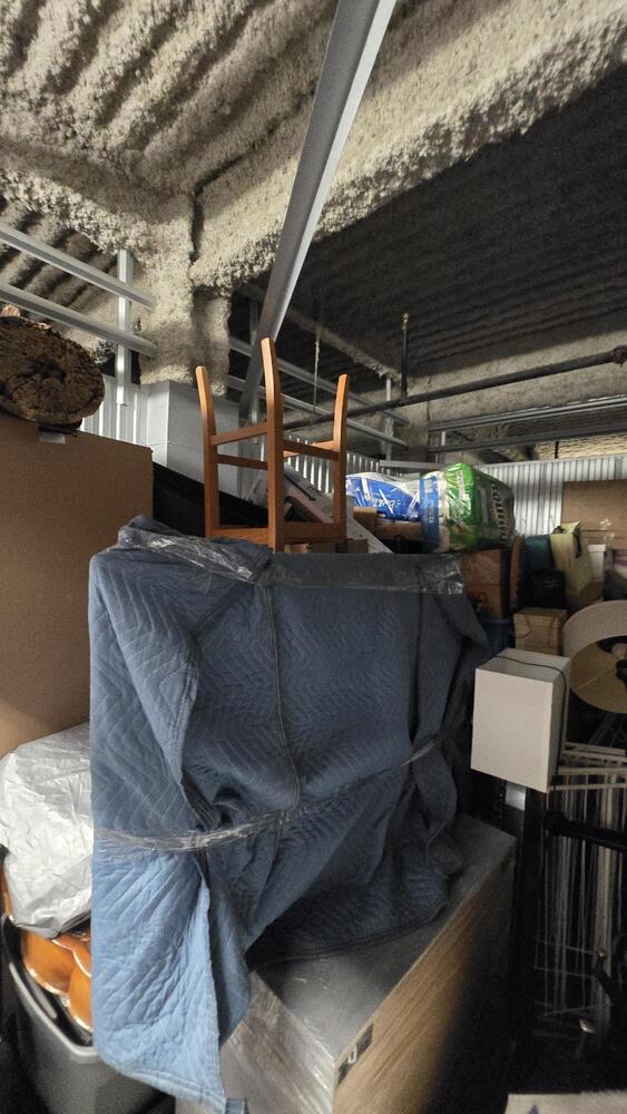 3019 - StorageMart 345 Danforth Road  auction IB-5685 60