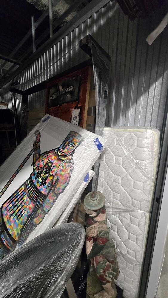 3019 - StorageMart 345 Danforth Road  auction IB-5685 50