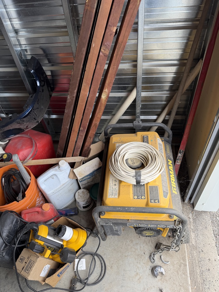 Pincher Creek Mini Storage  auction IB-5424 40