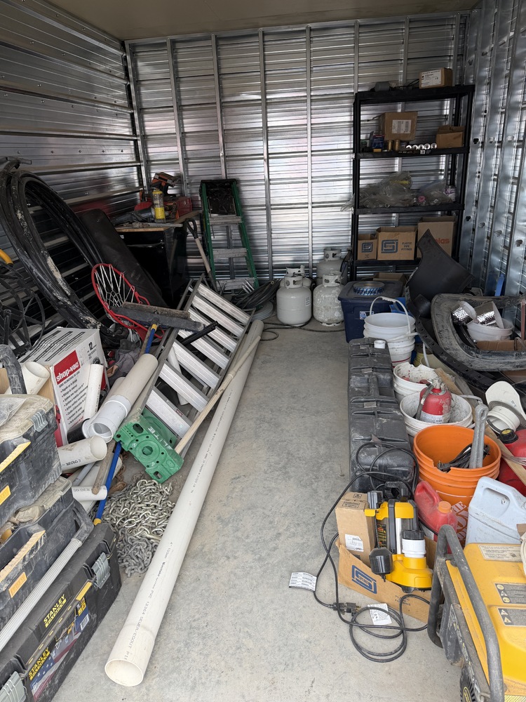 Pincher Creek Mini Storage  auction IB-5424 100