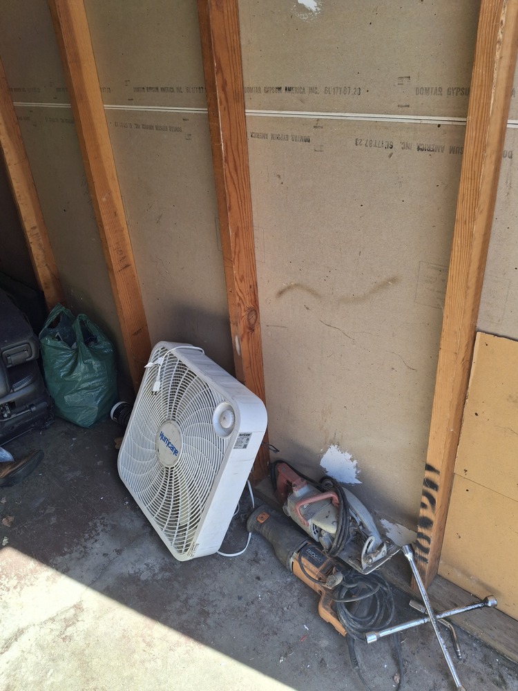 Hwy 20 Mini Storage Lebanon Oregon  auction IB-7542 20