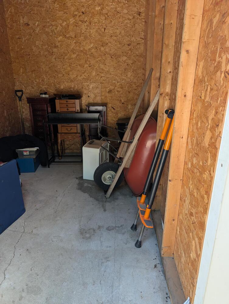 1-800-Self-Storage of Durand  auction IB-5711